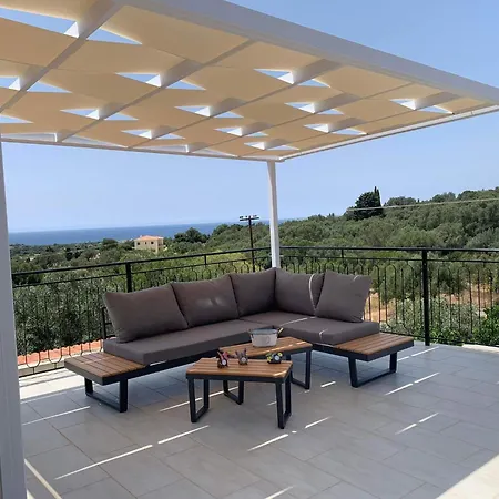 Moulinos Loft סבורונטה