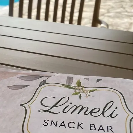 Moulinos Loft Lejlighed