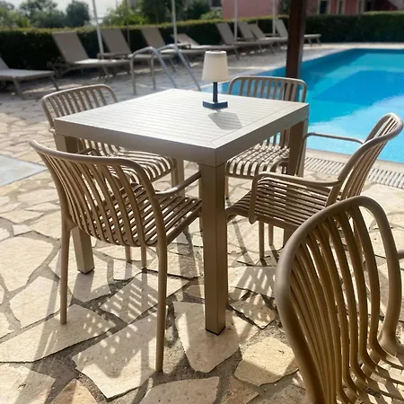 Moulinos Loft * 斯沃伦塔