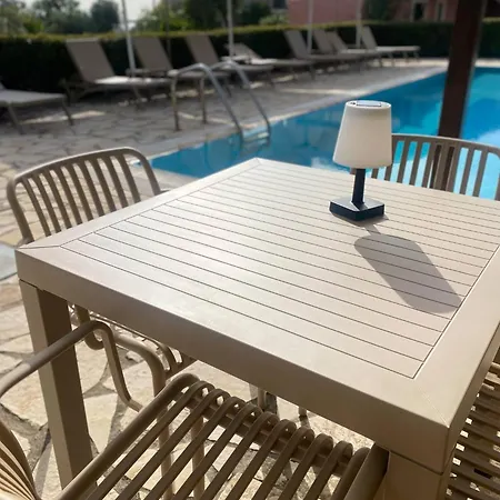 Moulinos Loft Apartament Svoronata